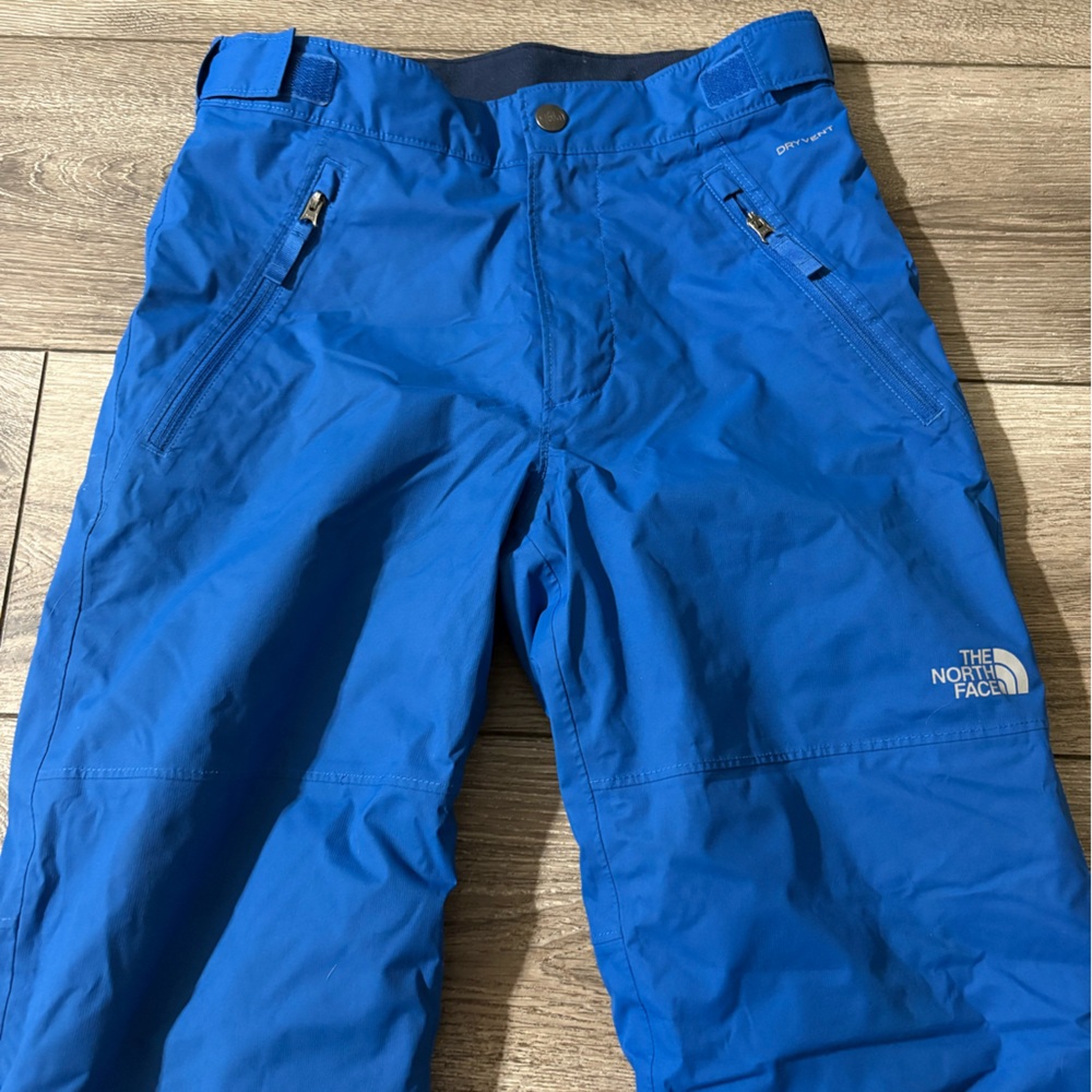 The North Face 10/12 medium blue snow pants boys